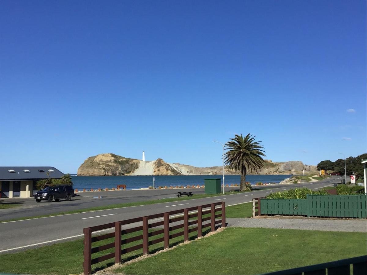 Castlepoint Holiday Park & Motels Exteriör bild